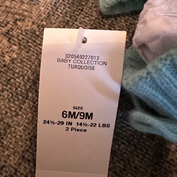 Ralph Lauren Baby Hat and Booties - Cashmere - Picture 2 of 3